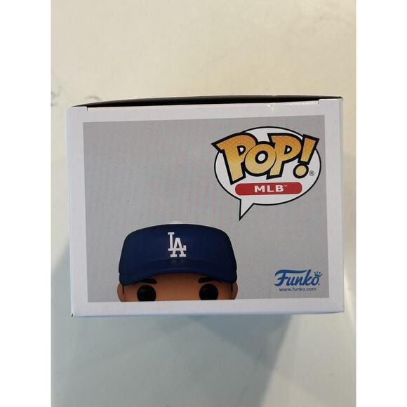 Funko Pop! MLB Shohei Ohtani #105 Funko Exclusive Dodgers pitching #5 - Picture 6 of 9